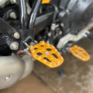 Подножки пассажира с регулировкой Moderntech Himalayan 450