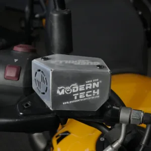 Защита переднего бачка тормозной жидкости Moderntech Guerrilla 450